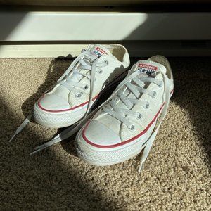 Converse Chuck Taylor All Star Classic Low-top Sneakers - White, 6